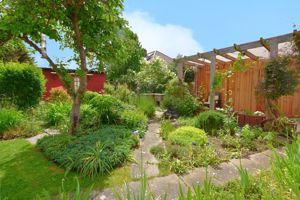 Photo 21- click for photo gallery